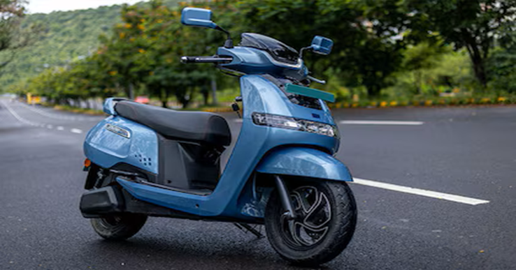 TVS iQube Electric Scooter Launch: 300KM Range, 5.3kWh Battery, Price ₹1.09 Lakh